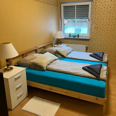 Grosszuegige 4-zimmer-wohnung In Bis Zu 12 Personen * Dortmund